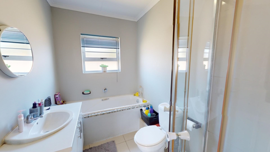 3 Bedroom Property for Sale in Bridgemeade Eastern Cape